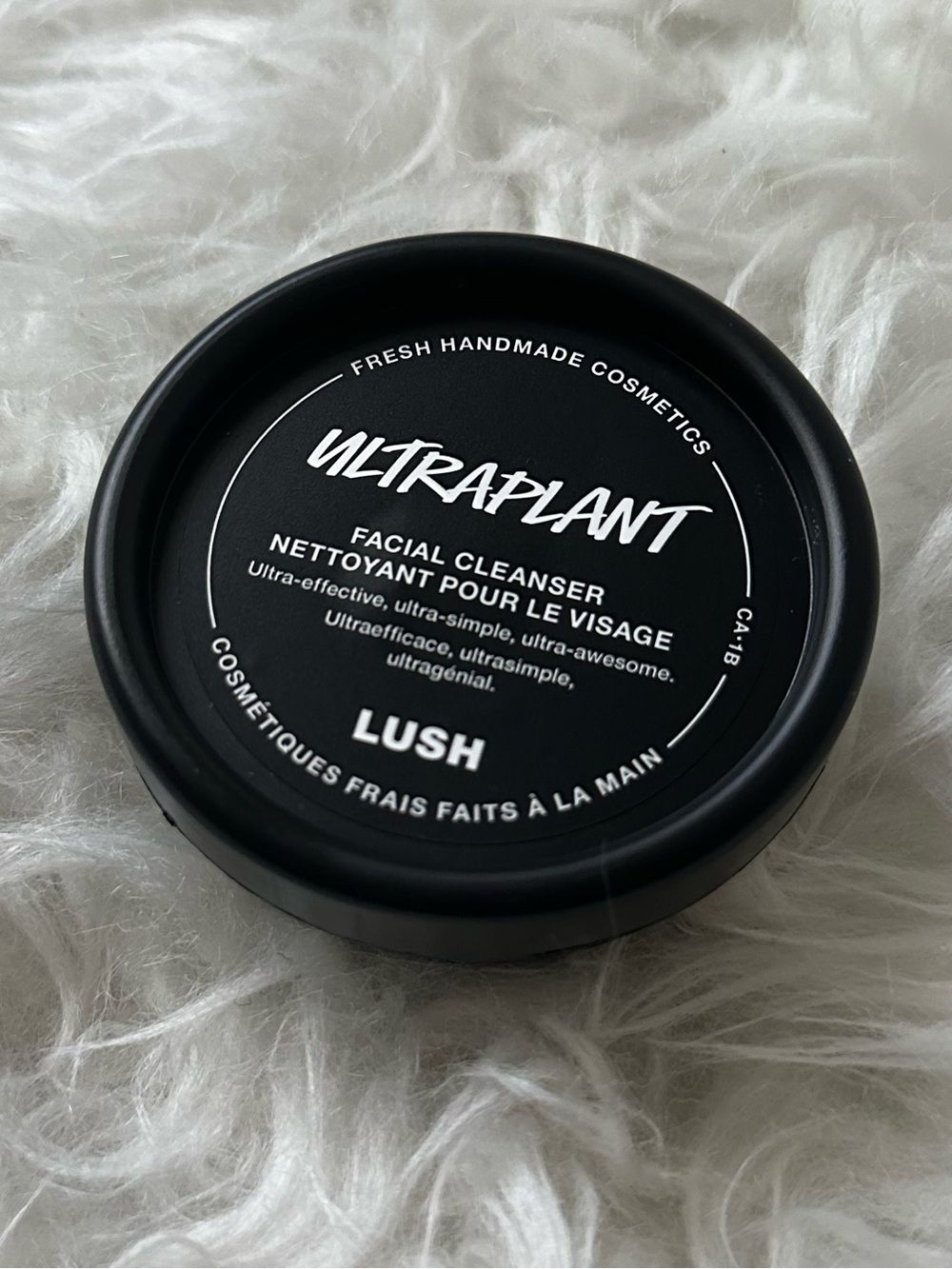 Lush ultraplant facial cleanser
